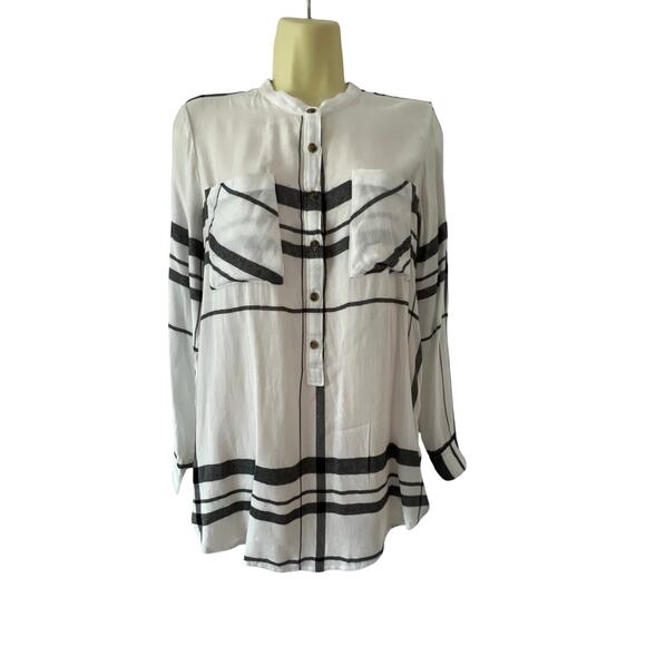 Lucky Brand White & Black Soft Patterned Popover Blouse Size Small - Picture 1 of 6